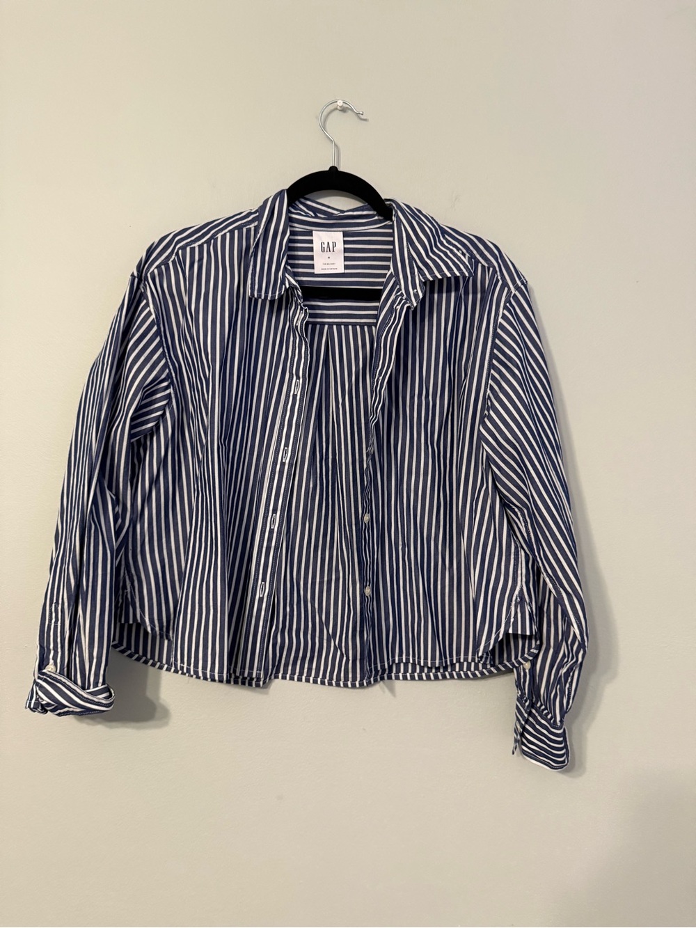 GAP Navy and White Striped Button-Up Shirt boyfriend style - Picture 2 of 3